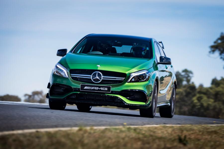  Mercedes-AMG A45 4Matic 2016 года  (AU) (фото 21 из 30)